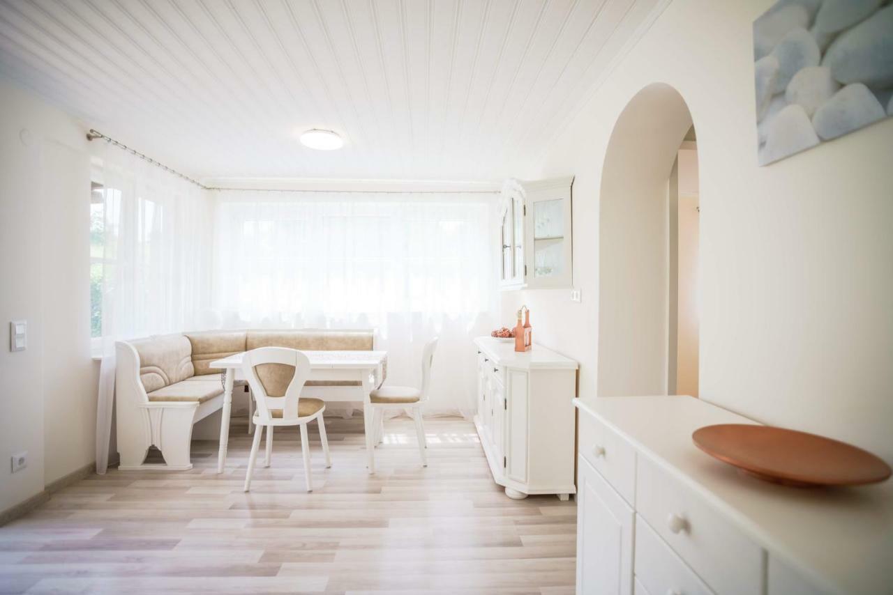 Eleven Apartman House ケストヘイ エクステリア 写真